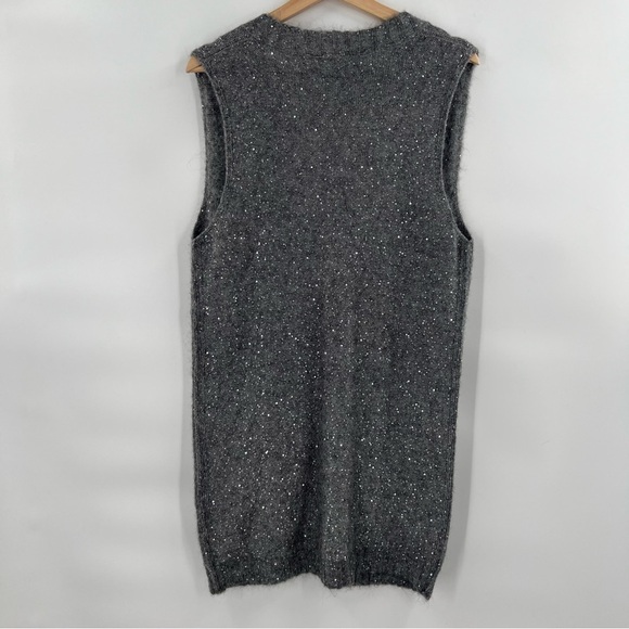 D. Exterior wool button sweater vest with sequin - Picture 2 of 6